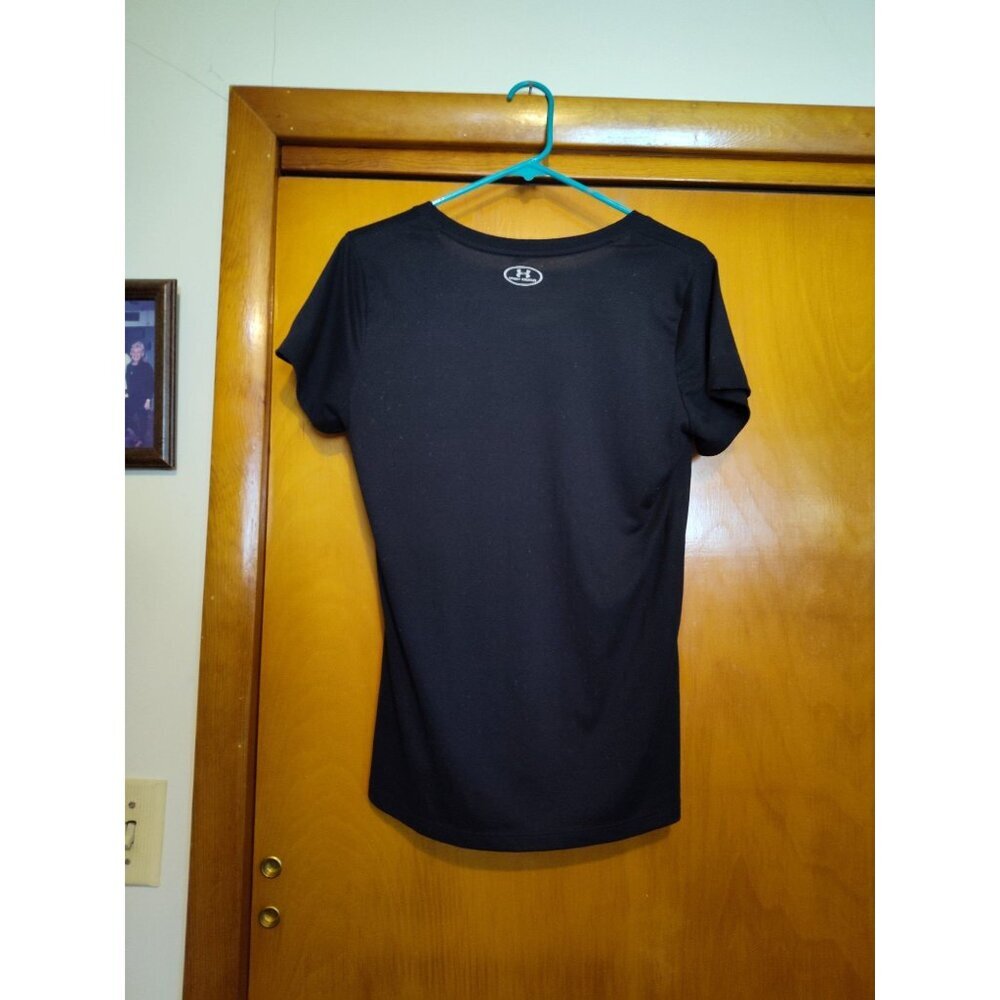 Black Under Amour, light T to wick moisture during workout